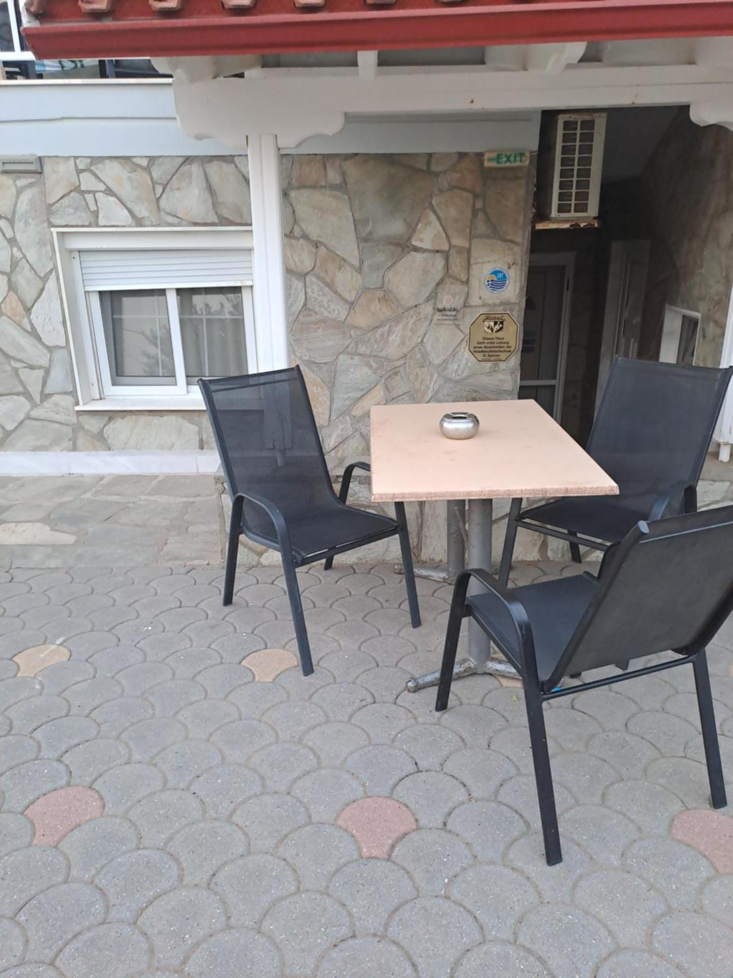 Seaview Aparthotel Nea Poteidaia Ngoại thất bức ảnh