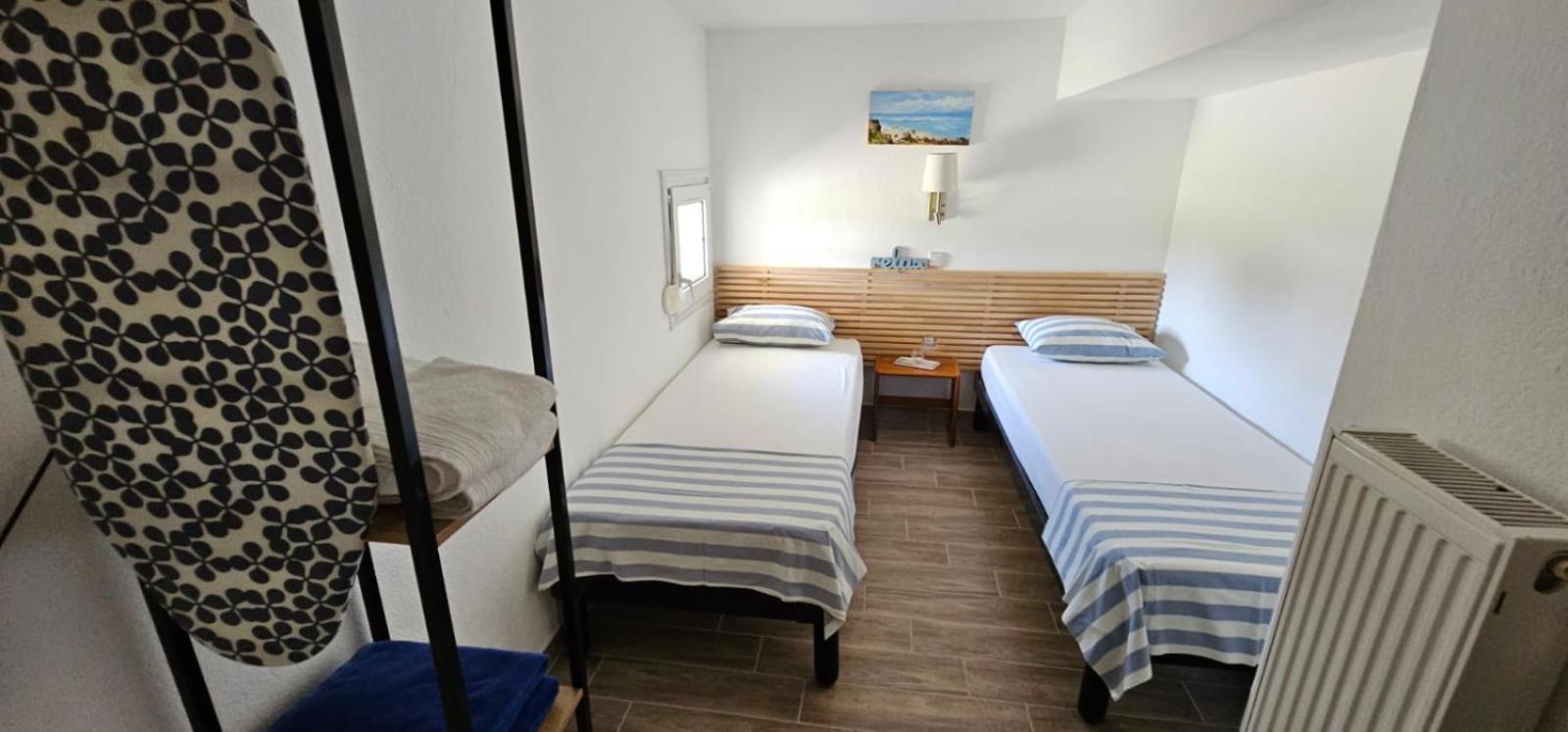 Seaview Aparthotel Nea Poteidaia Ngoại thất bức ảnh