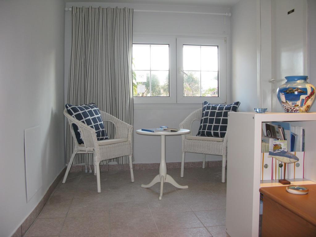 Seaview Aparthotel Nea Poteidaia Ngoại thất bức ảnh