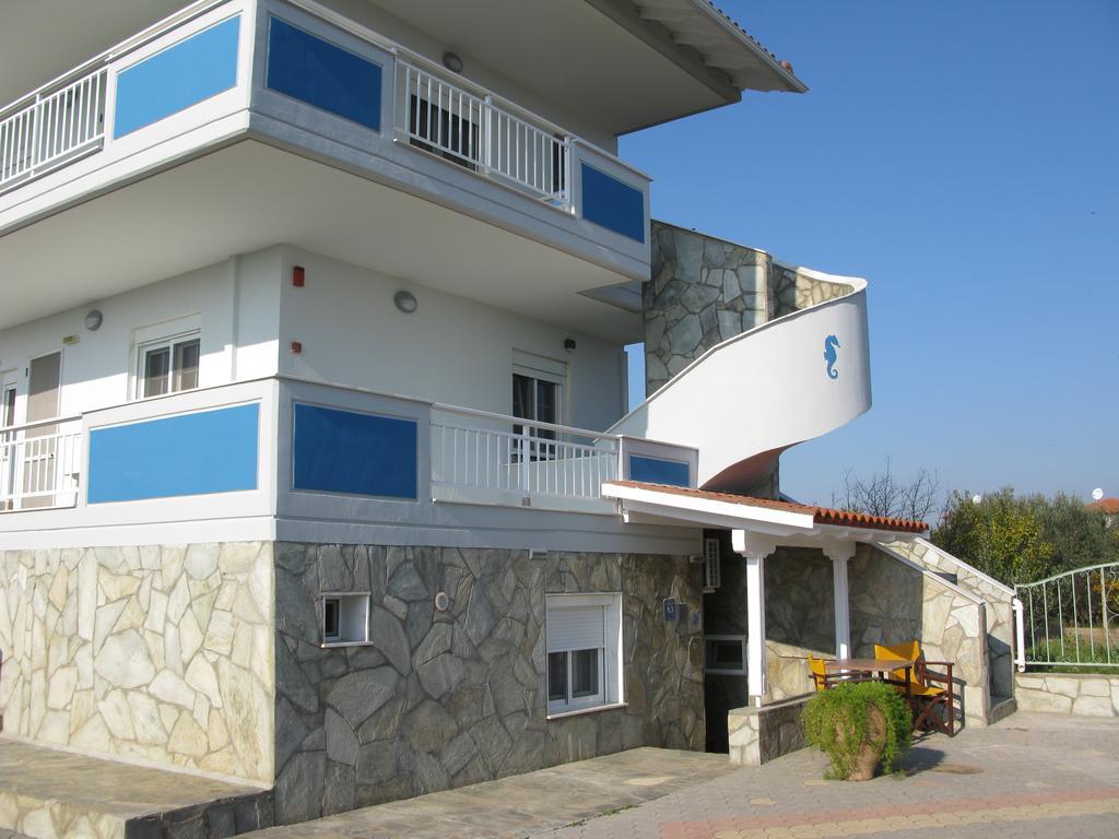 Seaview Aparthotel Nea Poteidaia Ngoại thất bức ảnh