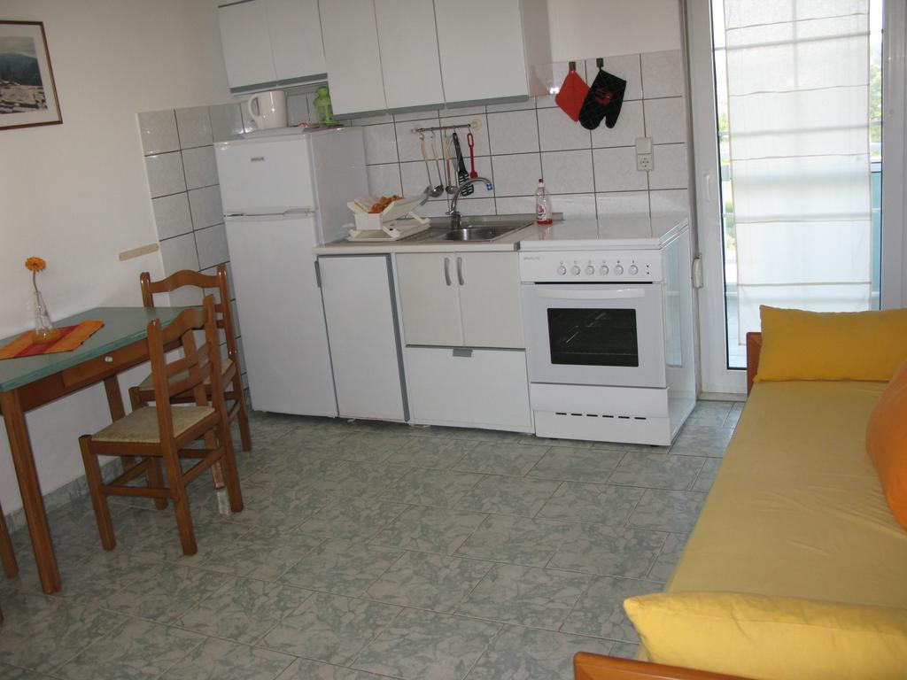 Seaview Aparthotel Nea Poteidaia Phòng bức ảnh