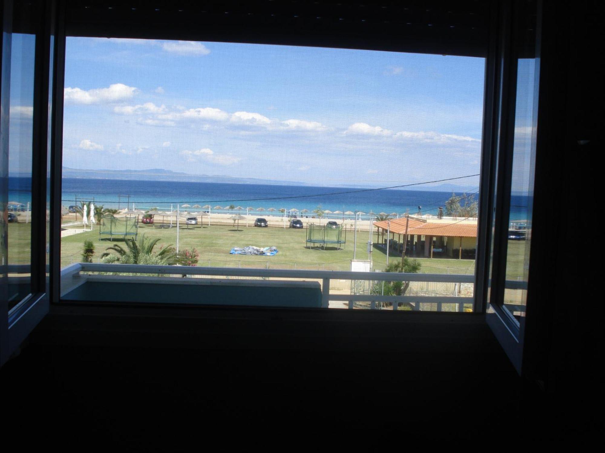 Seaview Aparthotel Nea Poteidaia Ngoại thất bức ảnh