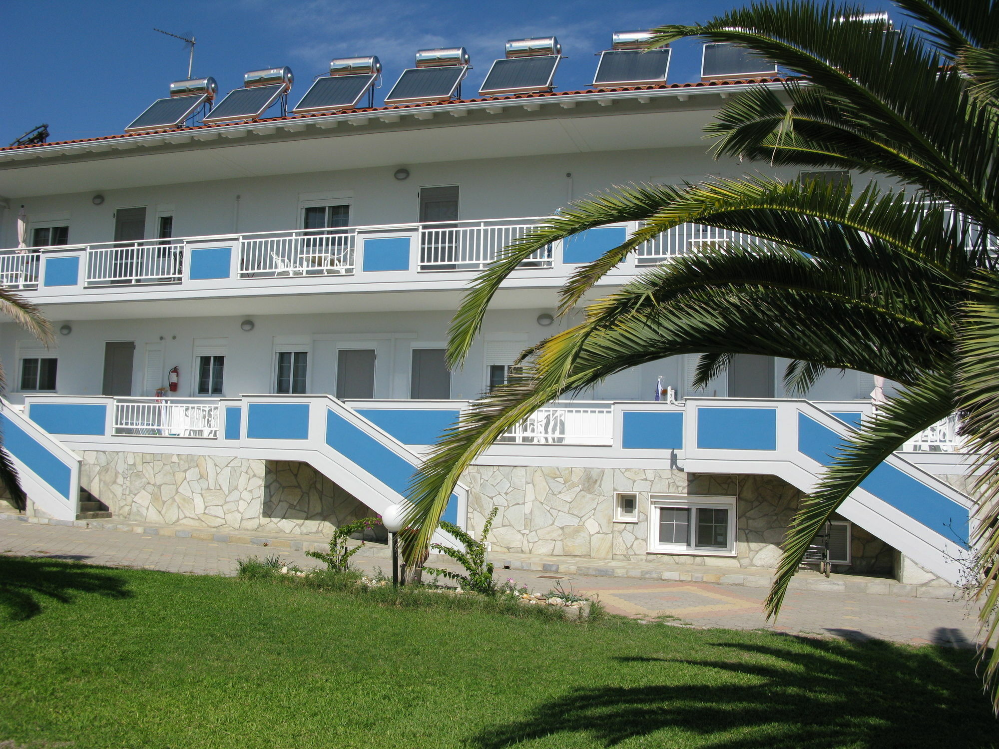 Seaview Aparthotel Nea Poteidaia Ngoại thất bức ảnh